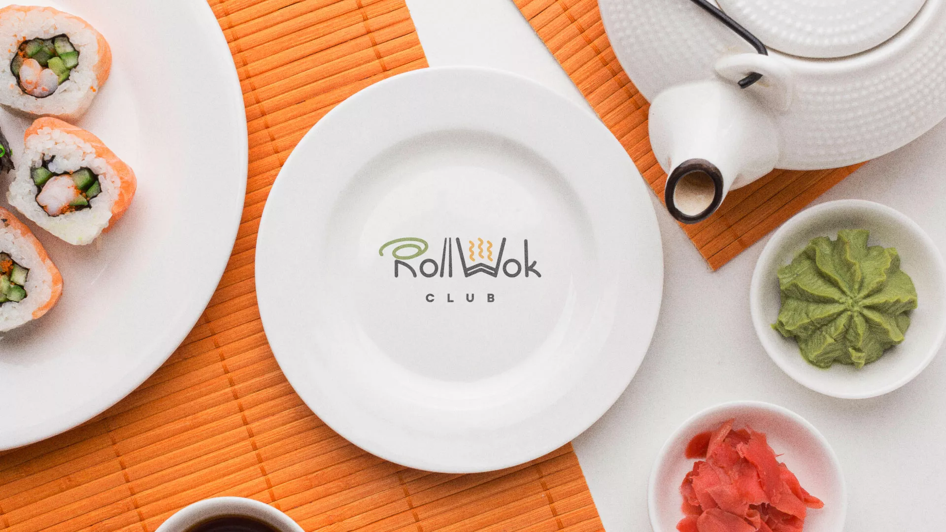 Разработка логотипа и фирменного стиля в Ленинске для суши-бара «Roll Wok Club» Разработка логотипа и фирменного стиля в Ленинске для суши-бара «Roll Wok Club»